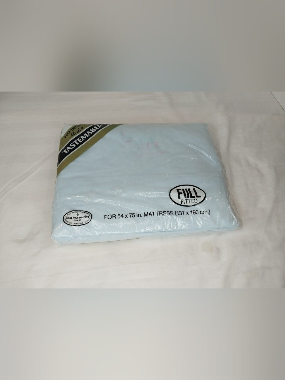 NIP Vintage Taste maker Full size Fitted Sheet light blue